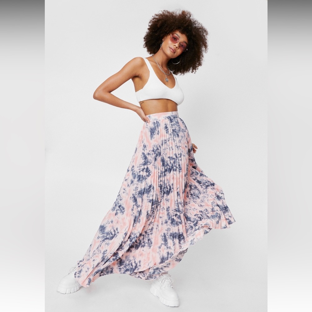 Nasty Gal Tie Dye Pleated Slit Maxi Skirt
